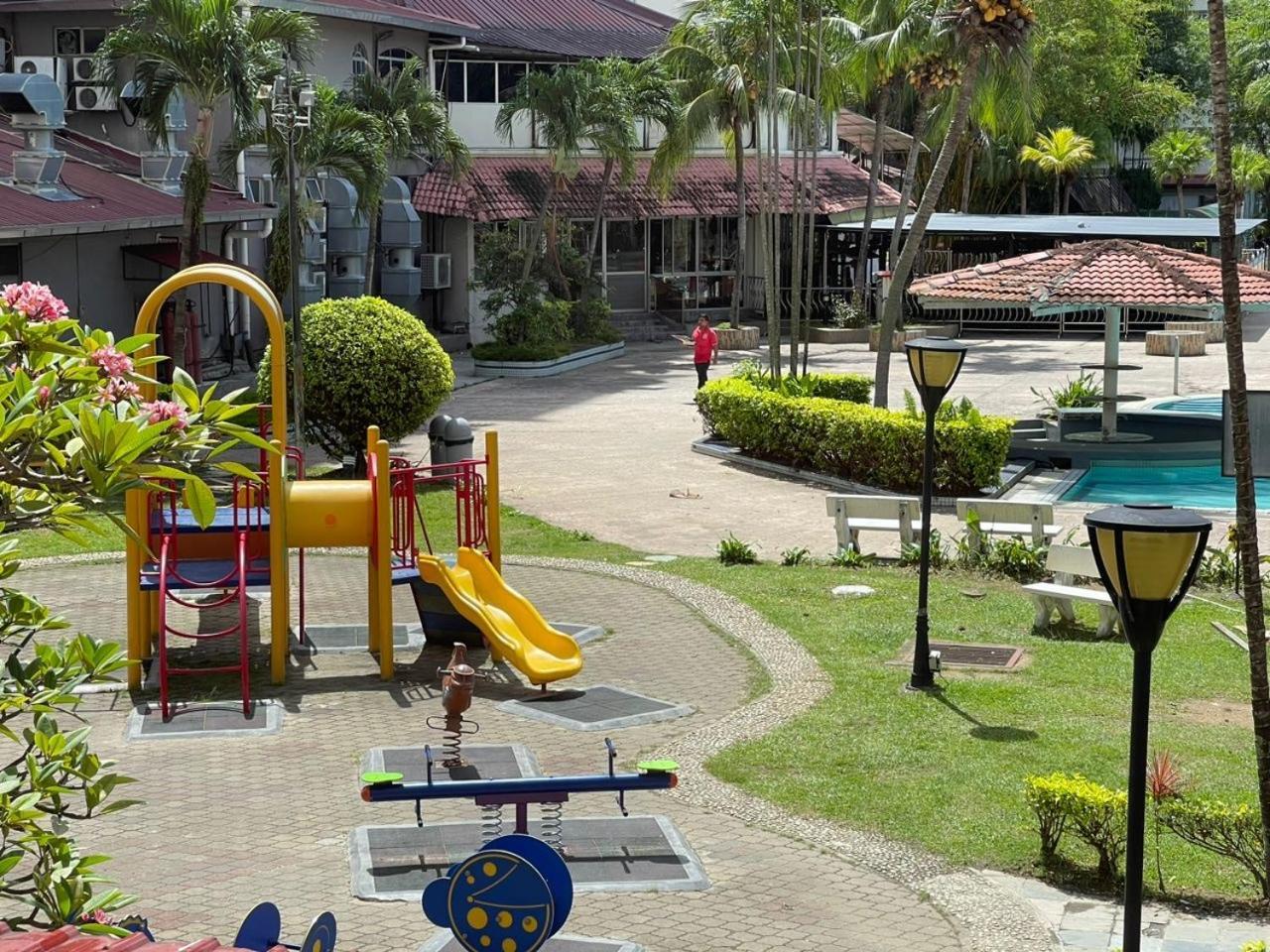 Private,Glory Beach Resort Port Dickson-Negeri Sembilan Luaran gambar